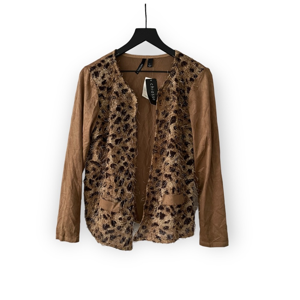 NWT Chiasso animal print top